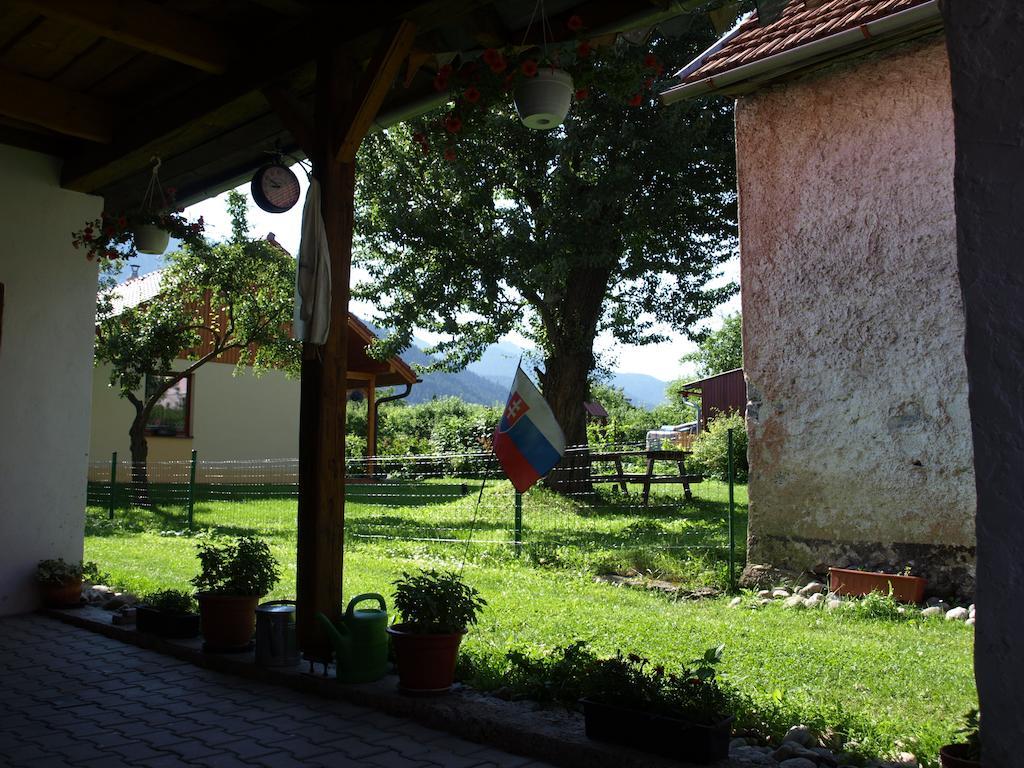 Vidiecky Apartman Kubo Pavcina Lehota  Exterior photo